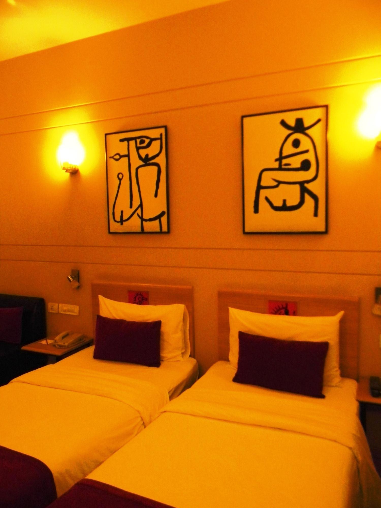 Red Fox By Lemon Tree Hotels, East Delhi Εξωτερικό φωτογραφία