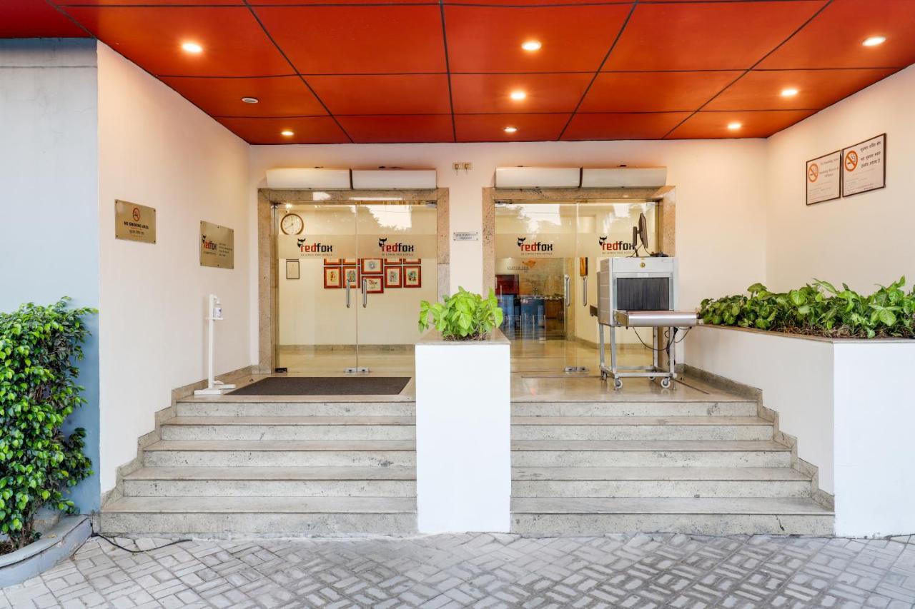 Red Fox By Lemon Tree Hotels, East Delhi Εξωτερικό φωτογραφία