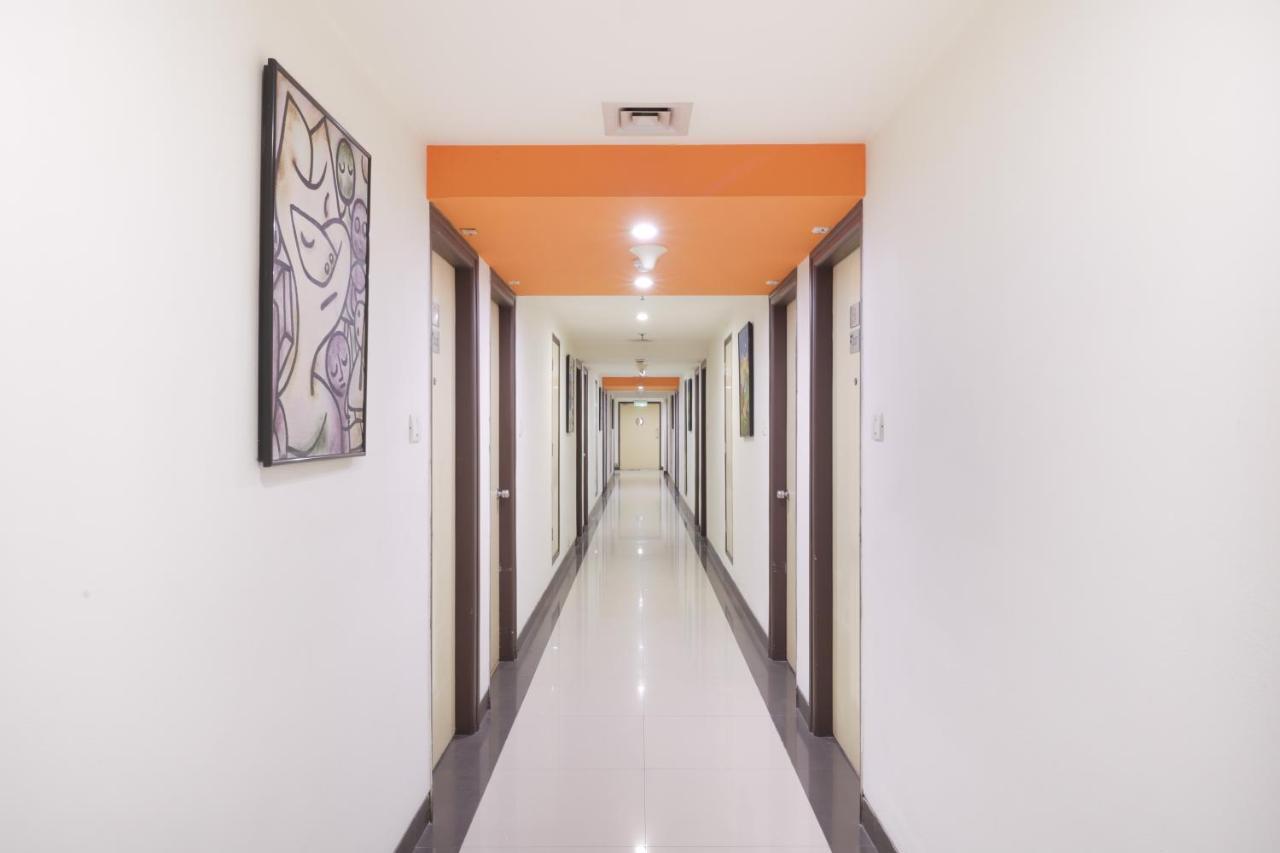 Red Fox By Lemon Tree Hotels, East Delhi Εξωτερικό φωτογραφία