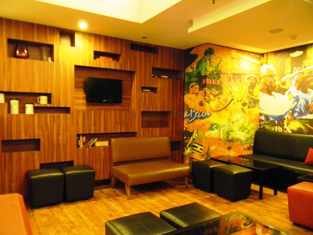 Red Fox By Lemon Tree Hotels, East Delhi Εξωτερικό φωτογραφία