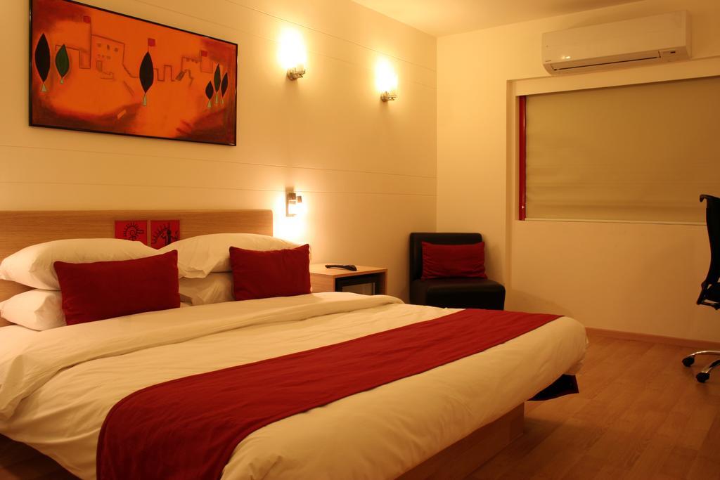 Red Fox By Lemon Tree Hotels, East Delhi Εξωτερικό φωτογραφία