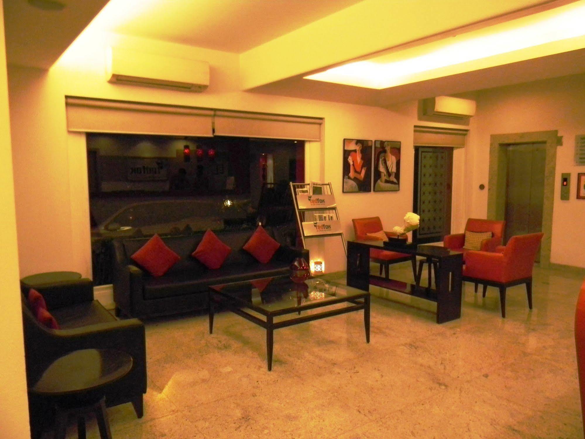 Red Fox By Lemon Tree Hotels, East Delhi Εξωτερικό φωτογραφία